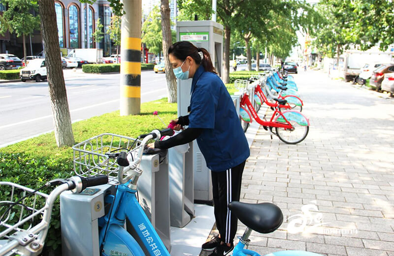 公共自行车“不服暑”，骑行保障每一天1