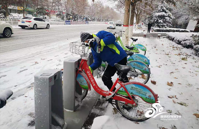 市市政公用事业服务中心提醒您，岁末瑞雪请注意出行安全5