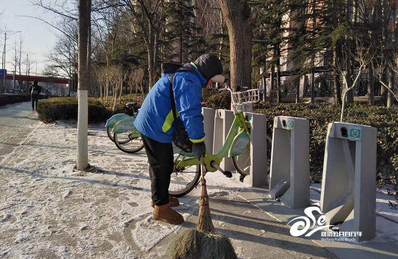 清雪除冰保安全，绿色出行有保障1